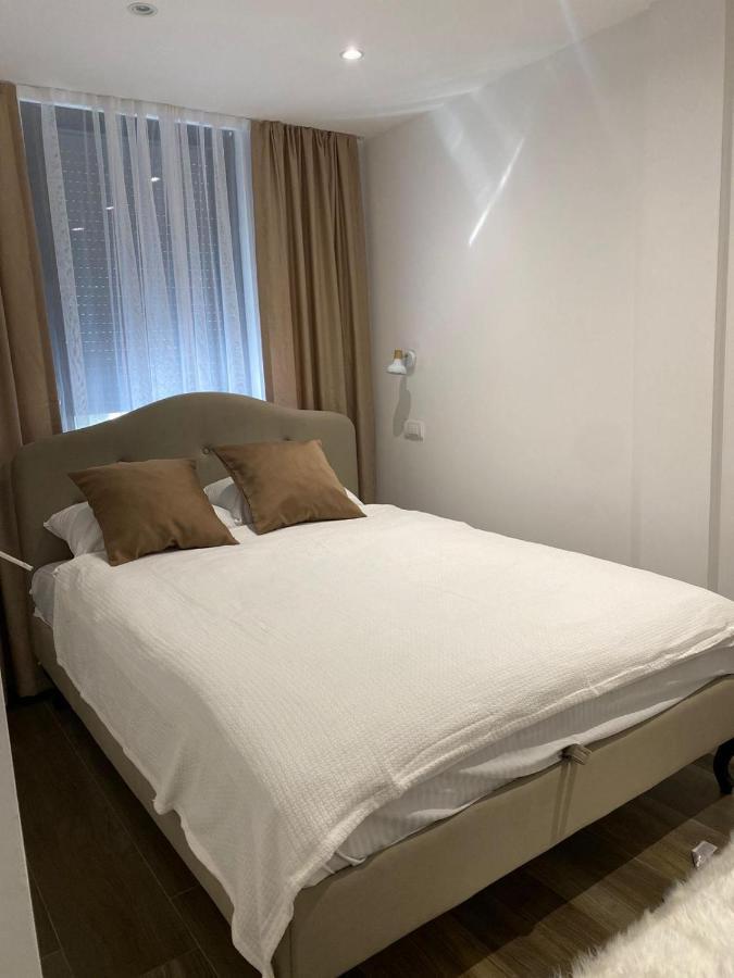 נובי פאזאר Glass Apartmani מראה חיצוני תמונה